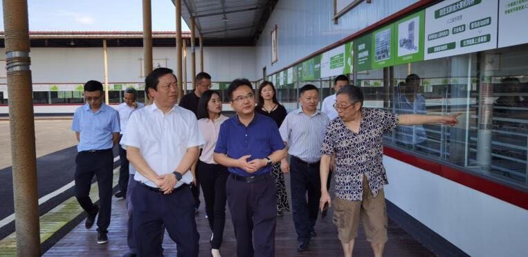 PT视讯集团完成驻村帮扶干部轮换