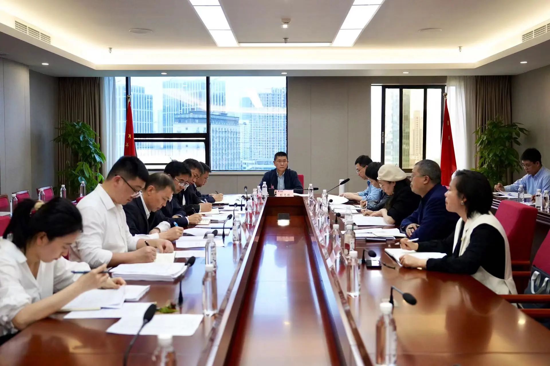省PT视讯集团召开纪检监察系统工作会 安排部署第二季度纪检监察工作