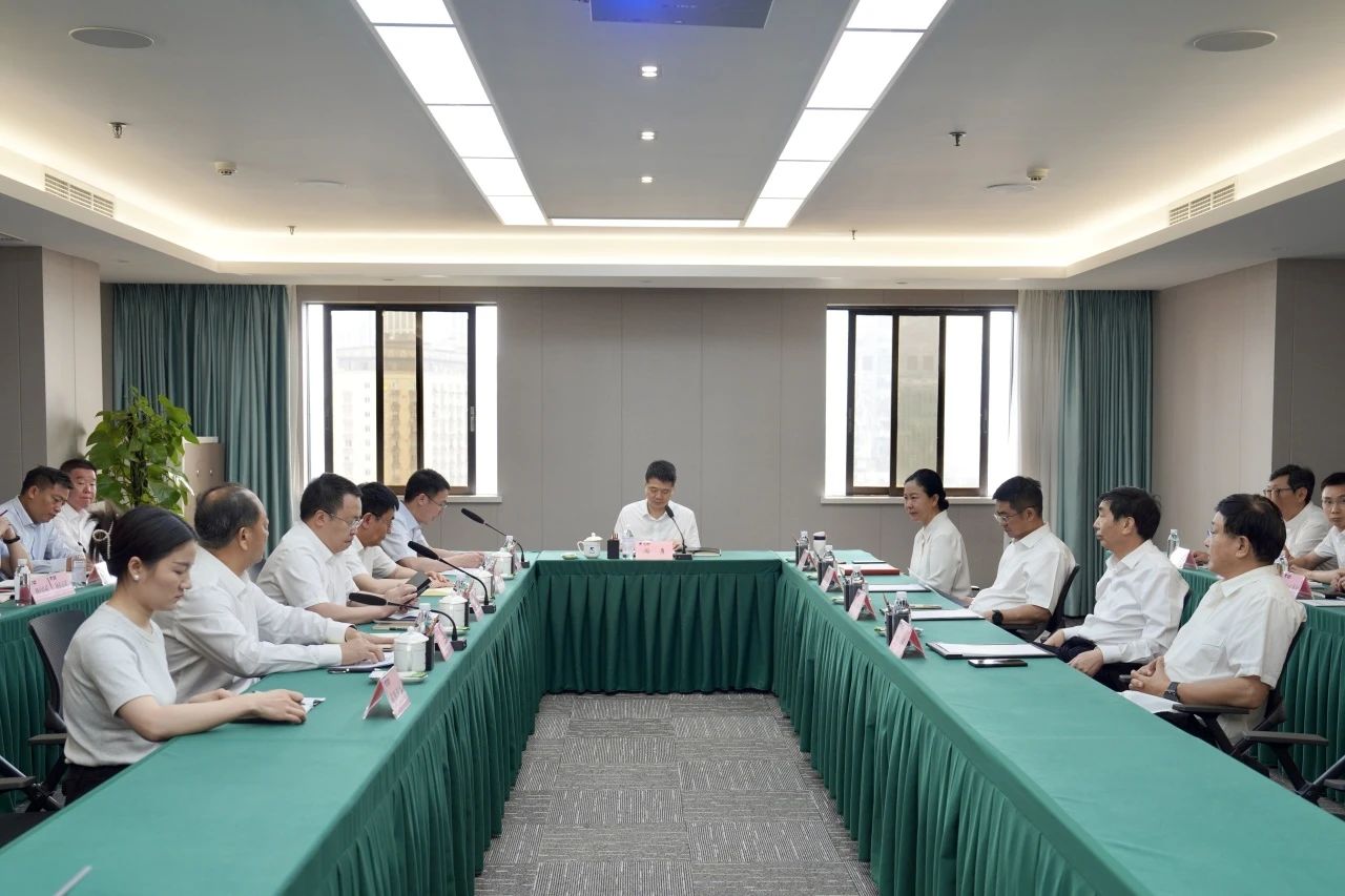 省PT视讯集团新任外部董事到岗履职
